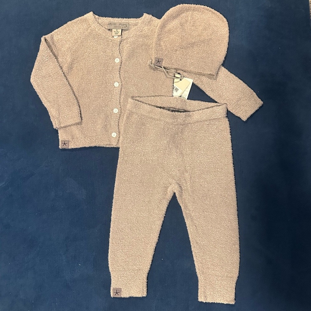 NWT Barefoot Dreams CozyChic Lite® Infant Classic Cardigan & Pant Set